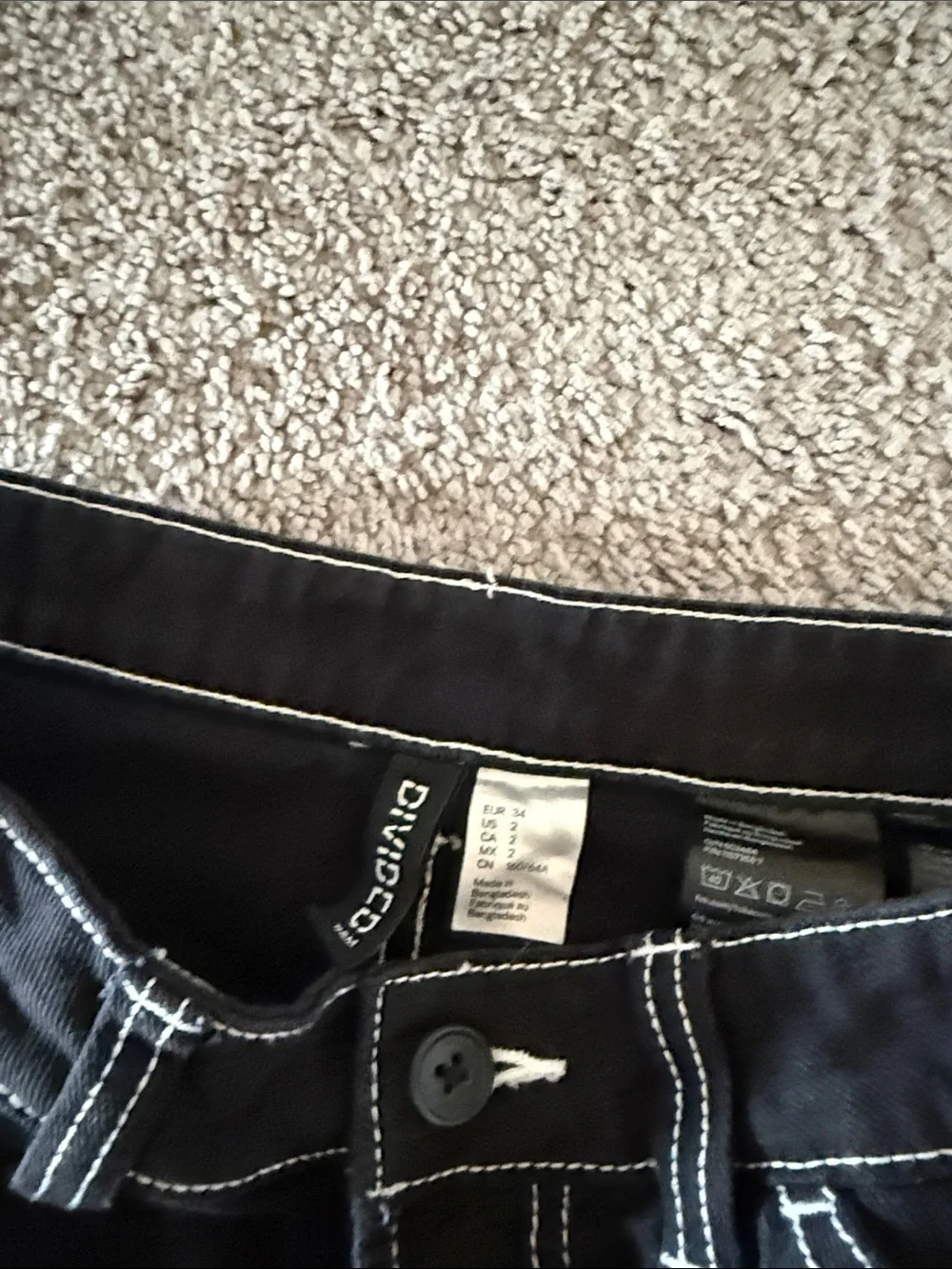 H&M Divided Black Pants with White Contrast Stitching